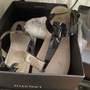 Ellen tracy wedges new